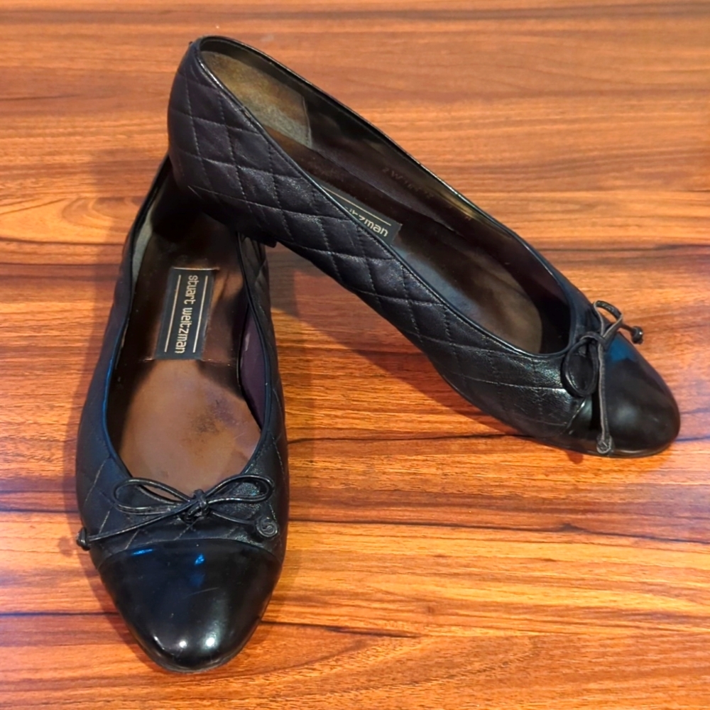 Stuart Weitzman Black Quilted Leather Bow Flats